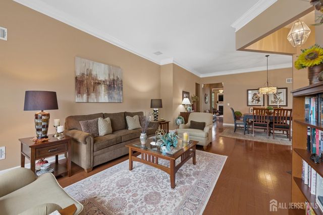 36 Einstein Way, East Windsor, NJ 08512