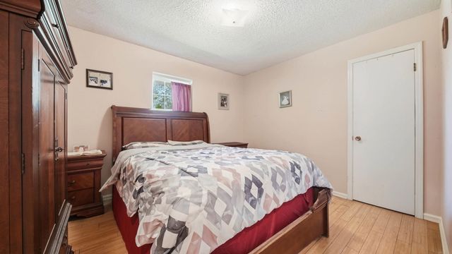 9121 N Hickory Valley Road, Chattanooga, TN 37416