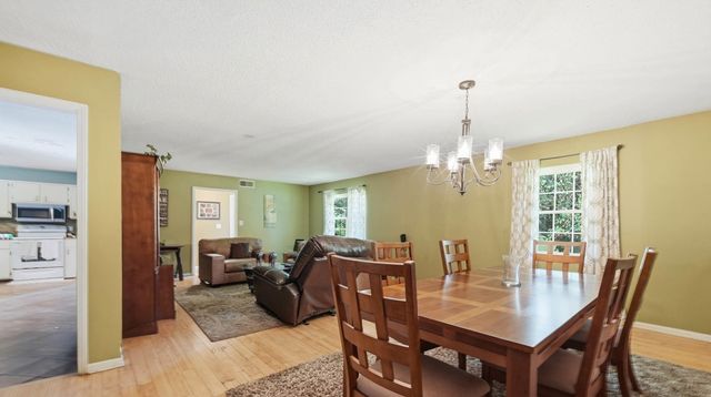 9121 N Hickory Valley Road, Chattanooga, TN 37416