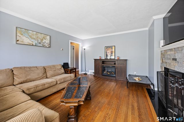 35 Bilby Drive, Wolcott, CT 06716
