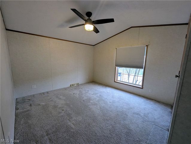 592 Sandtrap Circle, Painesville, OH 44077