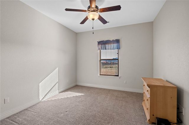 605 Chamberlain Road, Prairie Grove, AR 72753