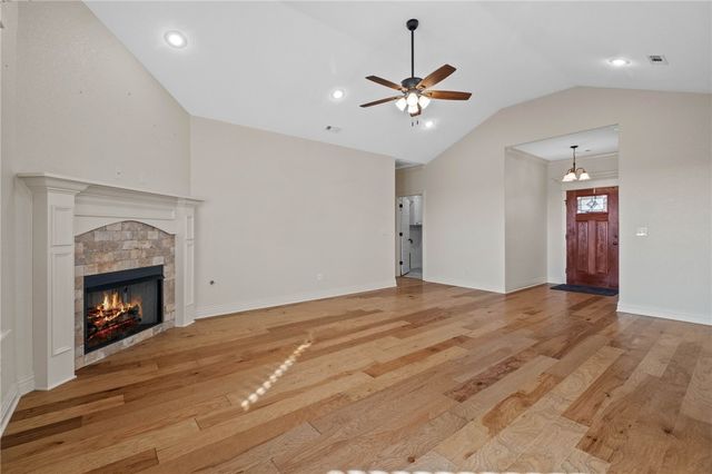 605 Chamberlain Road, Prairie Grove, AR 72753