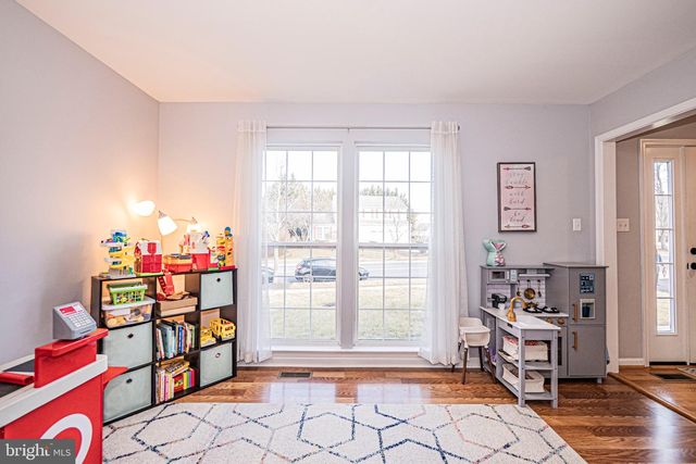 405 MCCLELLAN DR, Frederick, MD 21702