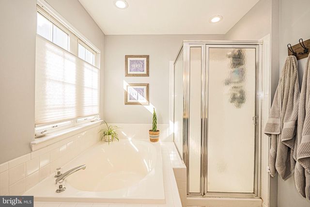 405 MCCLELLAN DR, Frederick, MD 21702