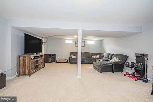 405 MCCLELLAN DR, Frederick, MD 21702