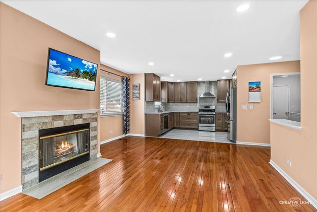 2504 Fairbanks Court, Naperville, IL 60540