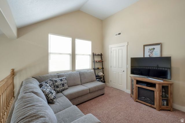 10272 S EAGLE CLIFF WAY, Sandy, UT 84092