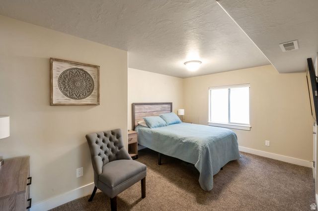 10272 S EAGLE CLIFF WAY, Sandy, UT 84092