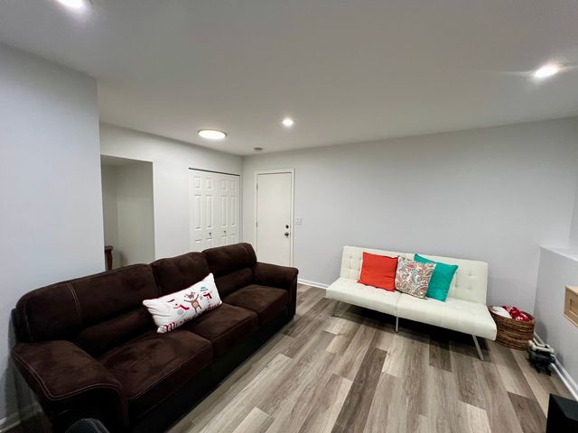 113 W Big Horn Drive, Hainesville, IL 60073