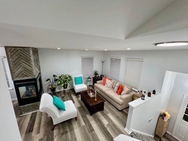 113 W Big Horn Drive, Hainesville, IL 60073