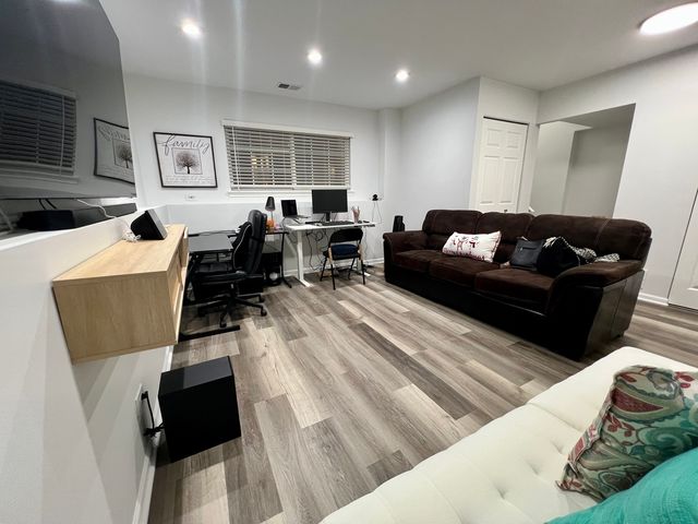 113 W Big Horn Drive, Hainesville, IL 60073