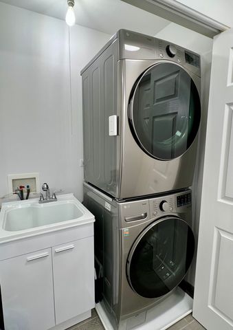 113 W Big Horn Drive, Hainesville, IL 60073