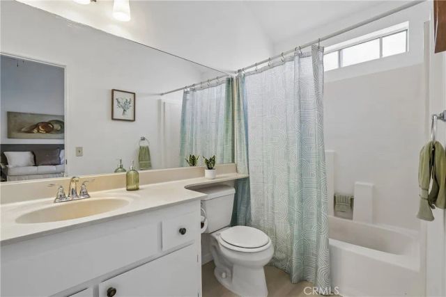 409 Utica A11, Huntington Beach, CA 92648