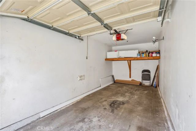 409 Utica A11, Huntington Beach, CA 92648