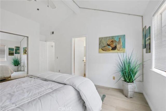 409 Utica A11, Huntington Beach, CA 92648