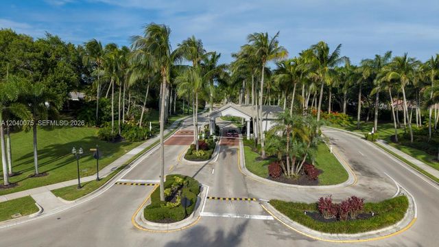 19700 Dinner Key Dr, Boca Raton, FL 33498