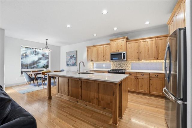 1713 NW Precision Lane, Bend, OR 97703