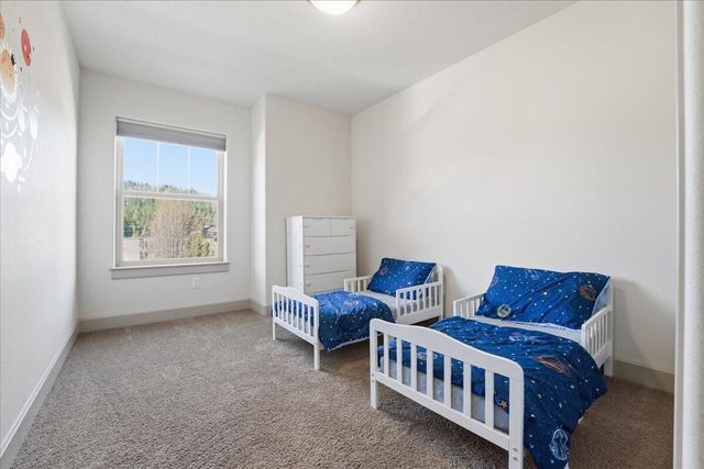 1713 NW Precision Lane, Bend, OR 97703