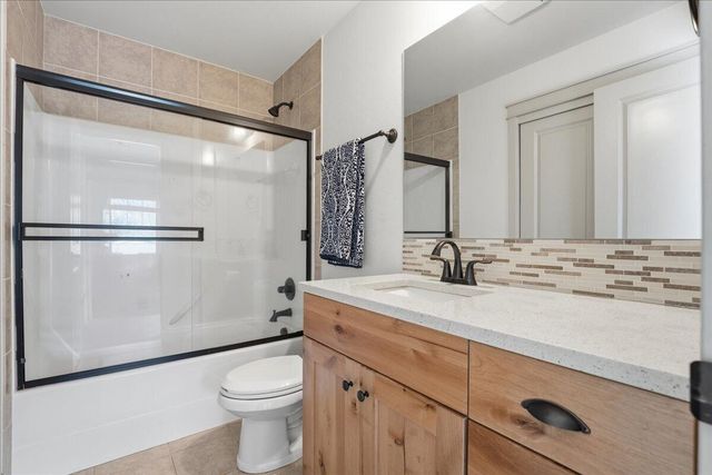 1713 NW Precision Lane, Bend, OR 97703