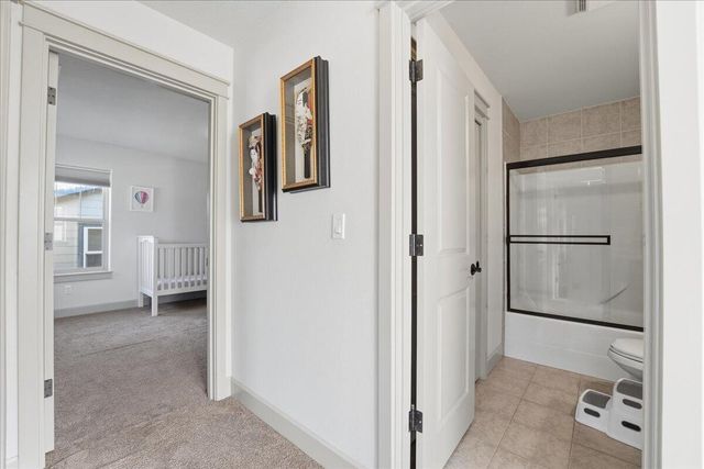 1713 NW Precision Lane, Bend, OR 97703