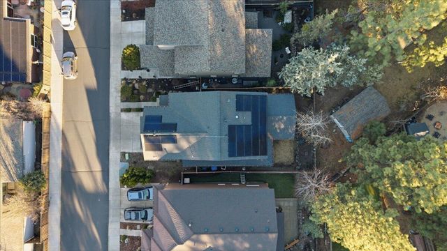 1713 NW Precision Lane, Bend, OR 97703