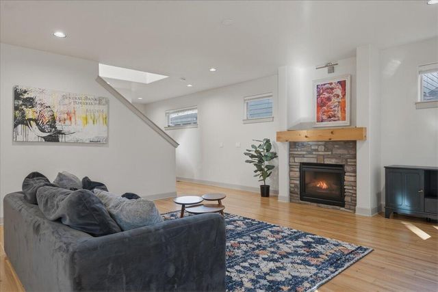 1713 NW Precision Lane, Bend, OR 97703