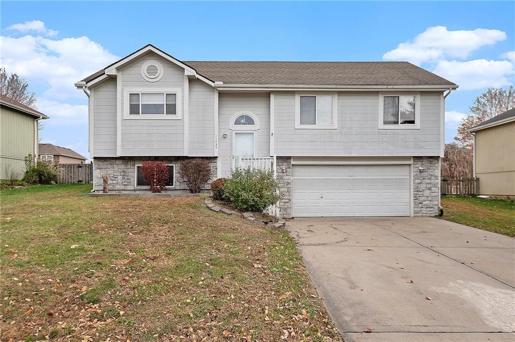 11433 N Tennessee Avenue, Kansas City, MO 64157