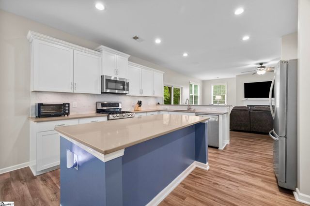 326 Avendell Drive, Easley, SC 29642
