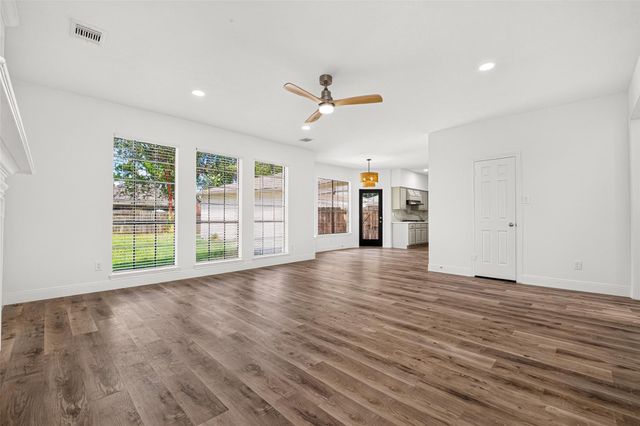 14603 Dawn Vale Drive, Houston, TX 77062