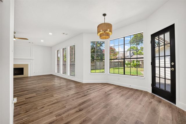 14603 Dawn Vale Drive, Houston, TX 77062