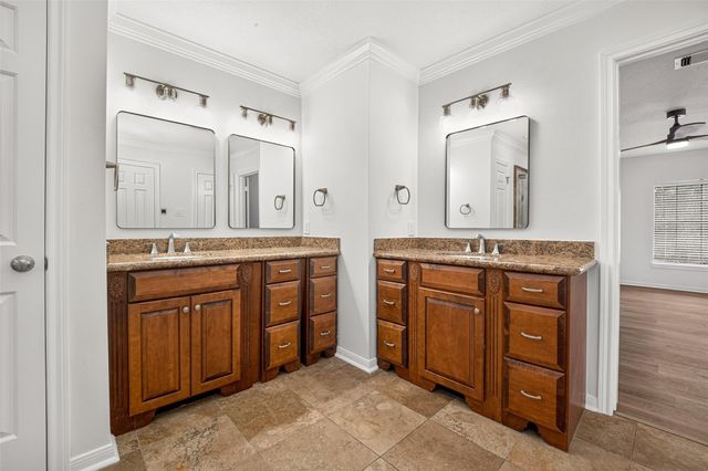 14603 Dawn Vale Drive, Houston, TX 77062