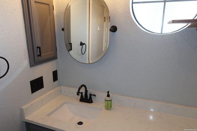 1139 SUMMIT CRST, San Antonio, TX 78258