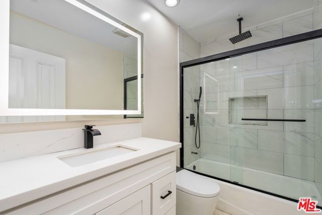 8041 Bulwer Drive, Los Angeles, CA 90046