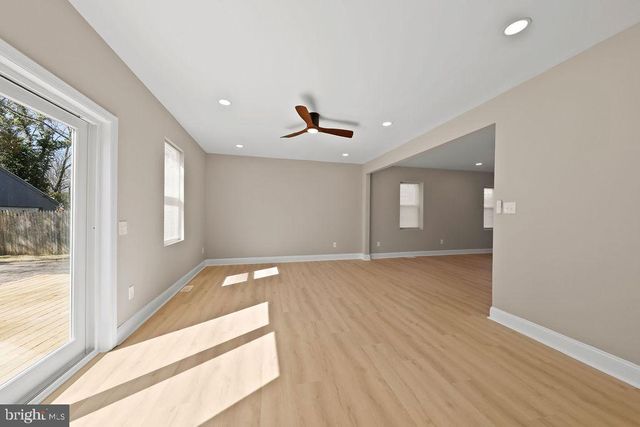 925 UNION LANDING, Cinnaminson, NJ 08077
