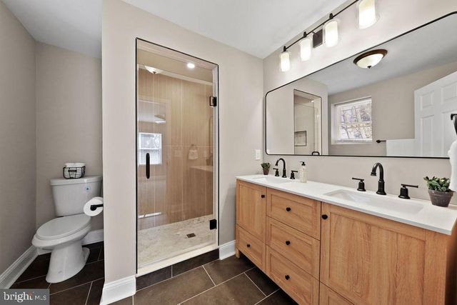925 UNION LANDING, Cinnaminson, NJ 08077