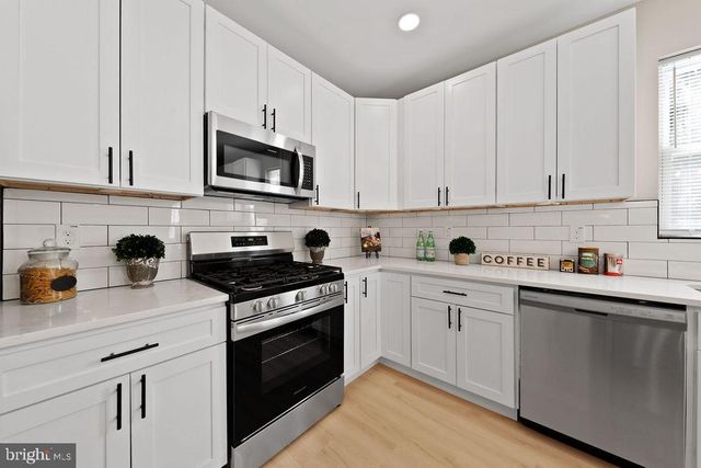 925 UNION LANDING, Cinnaminson, NJ 08077