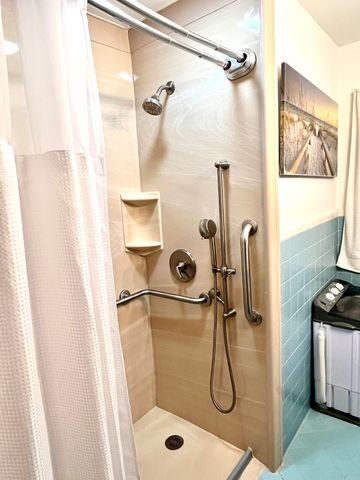 1010 Irwin St, Dothan, AL 36301