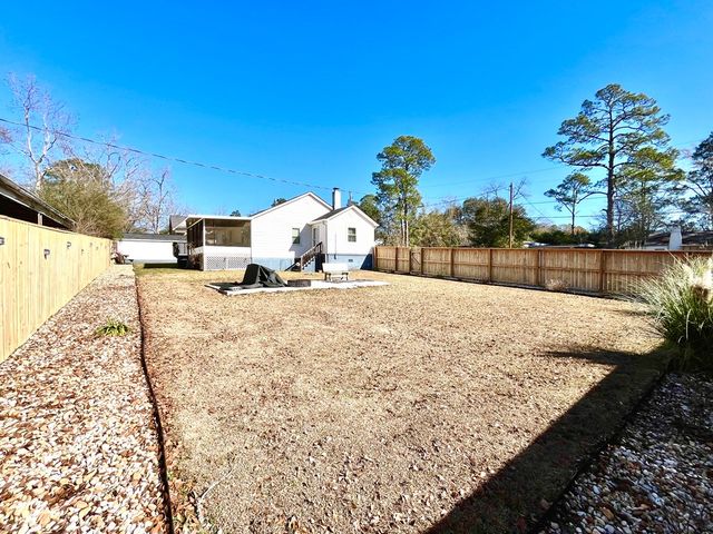 1010 Irwin St, Dothan, AL 36301