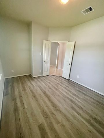 2521 Amy Lee Drive, Conroe, TX 77304