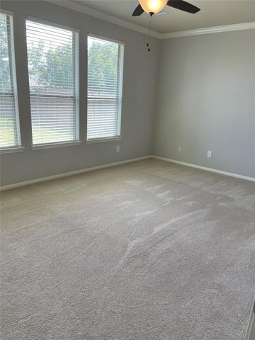 2521 Amy Lee Drive, Conroe, TX 77304