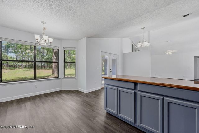 1828 SHERWOOD Drive, Middleburg, FL 32068