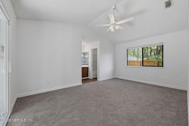 1828 SHERWOOD Drive, Middleburg, FL 32068
