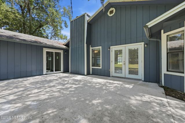 1828 SHERWOOD Drive, Middleburg, FL 32068