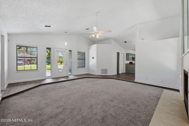1828 SHERWOOD Drive, Middleburg, FL 32068