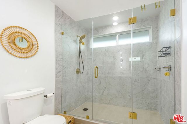5625 S Sherbourne Drive, Los Angeles, CA 90056