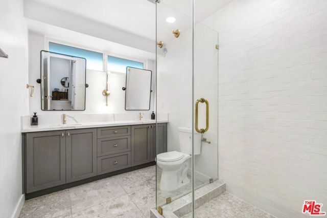 5625 S Sherbourne Drive, Los Angeles, CA 90056