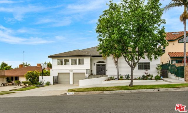 5625 S Sherbourne Drive, Los Angeles, CA 90056