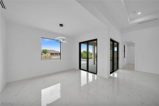 1007 NW 23rd AVE, Cape Coral, FL 33993