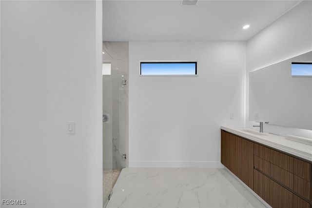 1007 NW 23rd AVE, Cape Coral, FL 33993